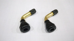 PVR70（加长）铜弯小号气门嘴